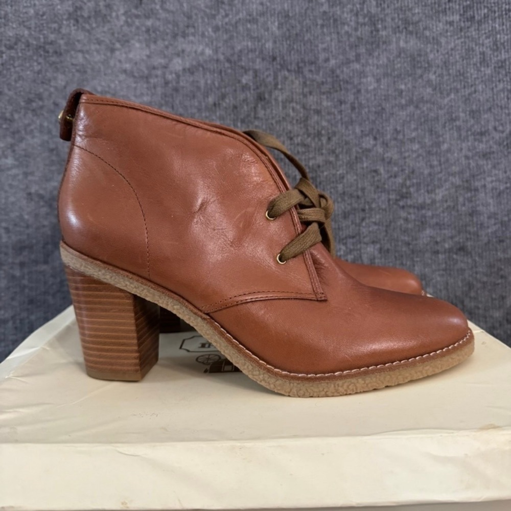 NWB Coach Nikol Cinnamon Vintage Veg Leather Lace Up Ankle Boots Q1666 Brown 9.5